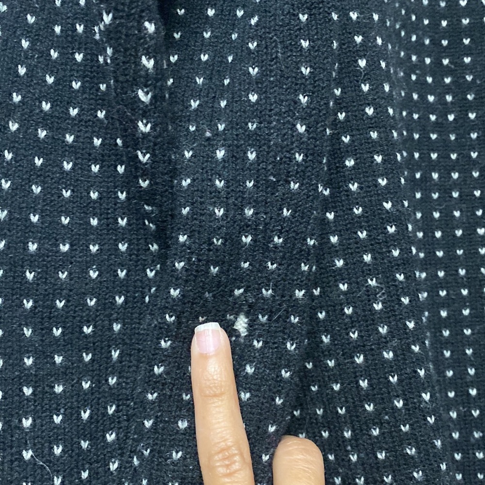 Lululemon Sweater - Picture 3 of 7